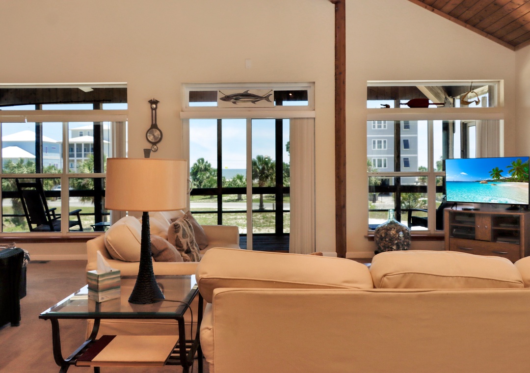 Living Area - Beach View