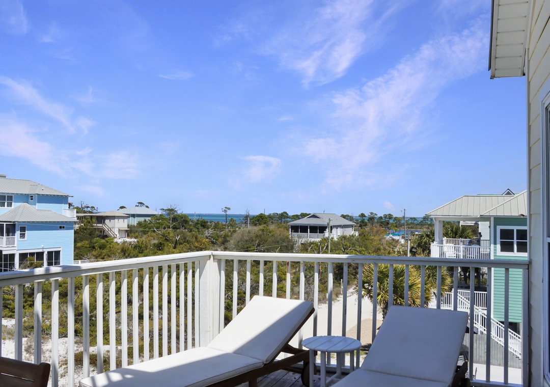 Loungers on Second Floor Deck