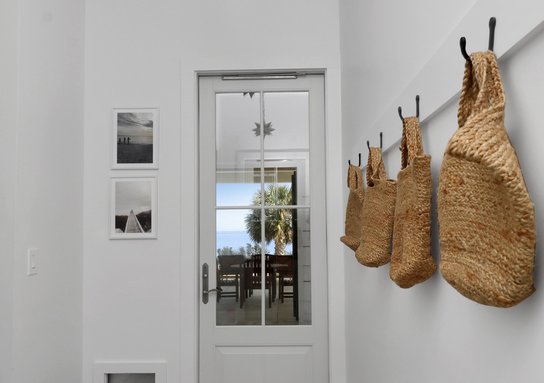 Foyer with Look Through to Bay