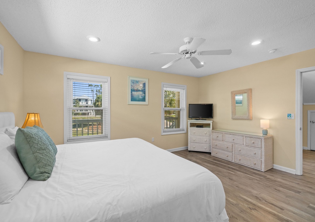 Guest Bedroom 1