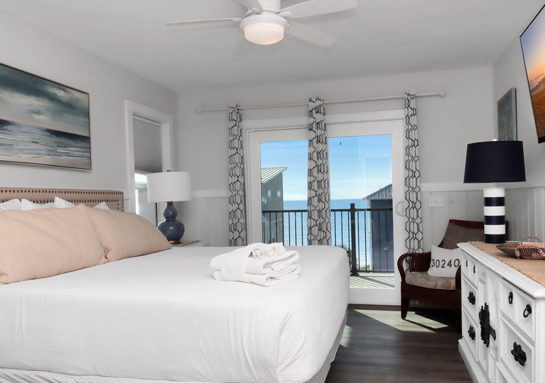 Bedroom 2 - Beach View Master Bedroom