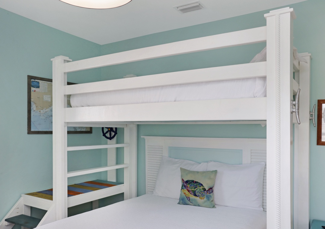 Bedroom 2 - Twin Top Bunk