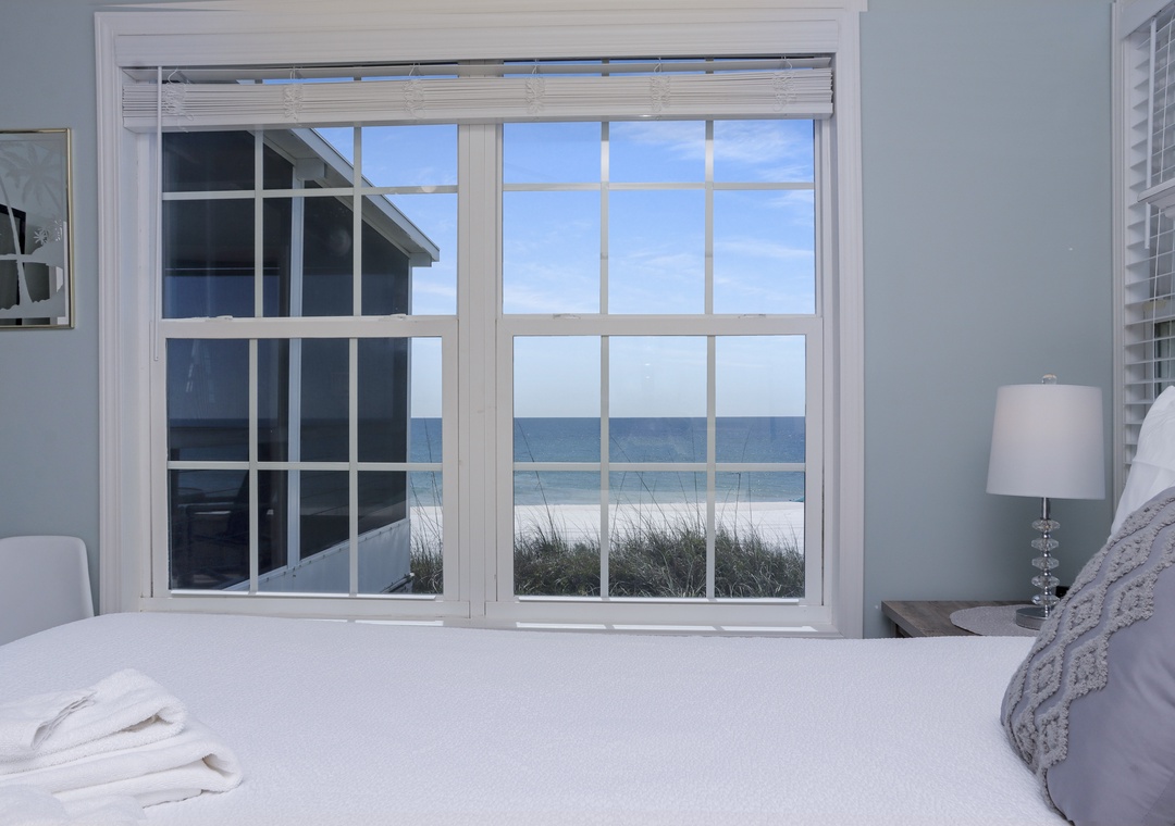Guest bedroom 2