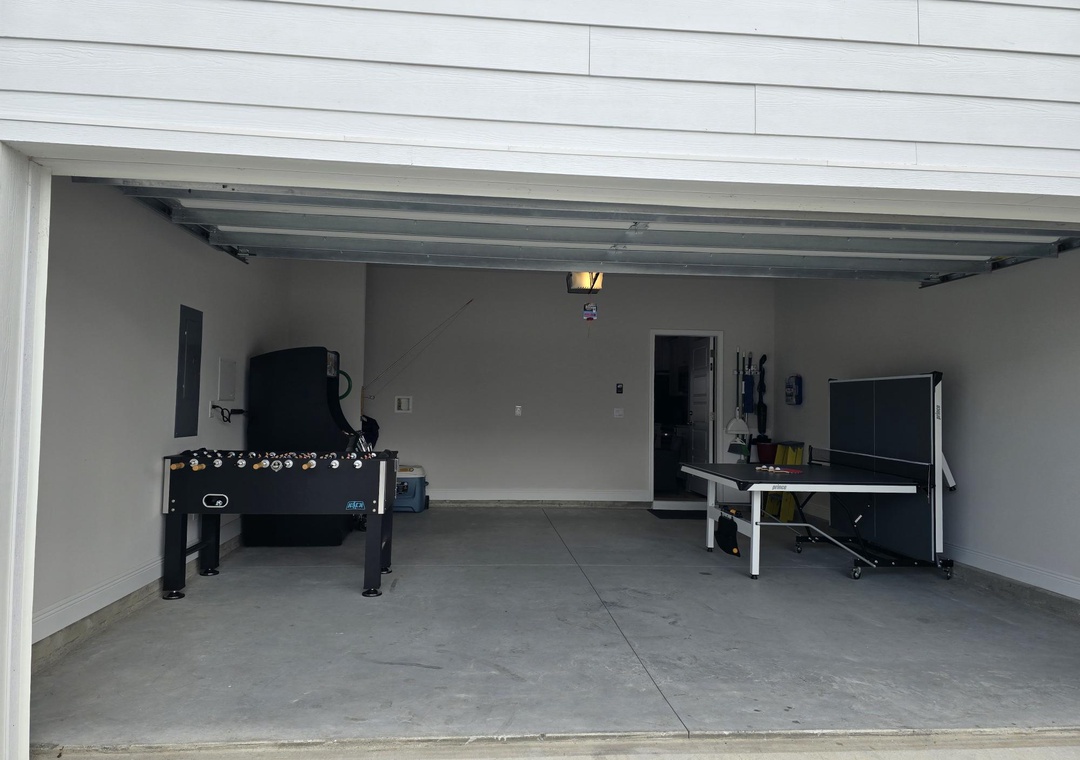 Game Room Garage