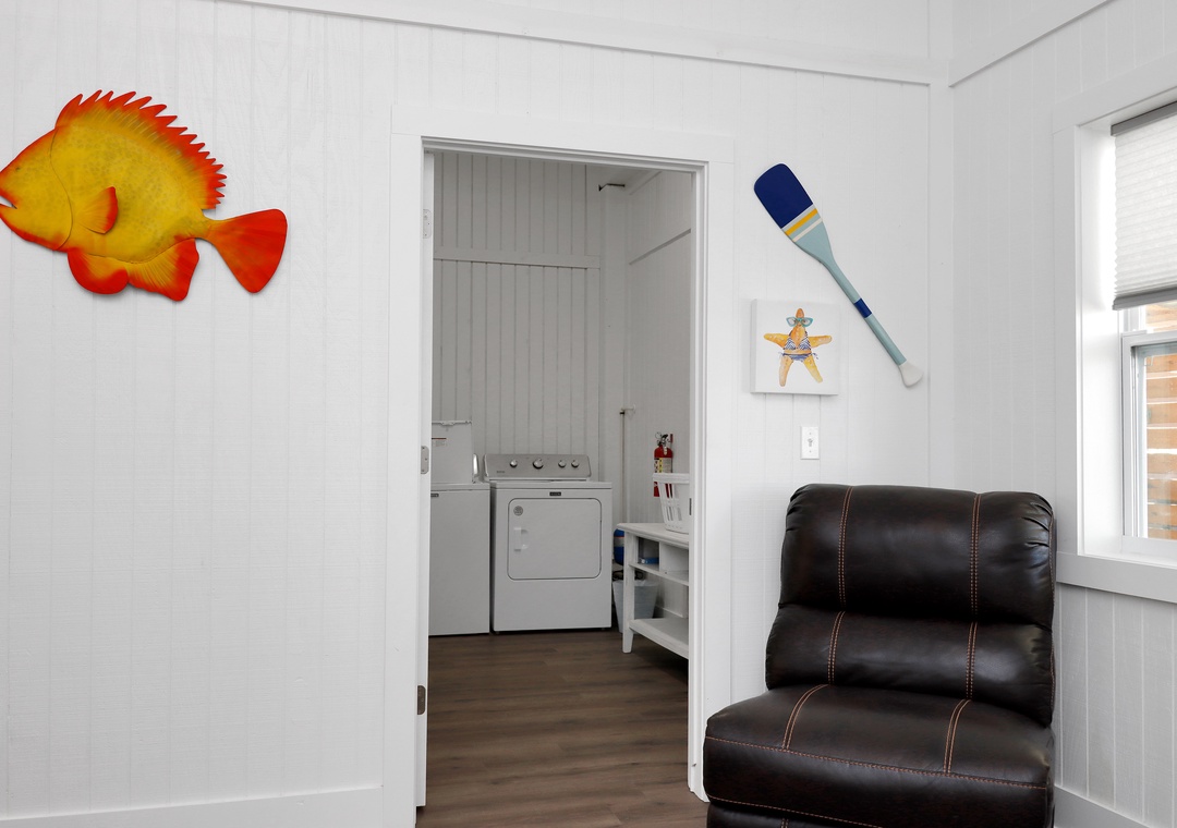 Ground Floor Studio with Laundry Room