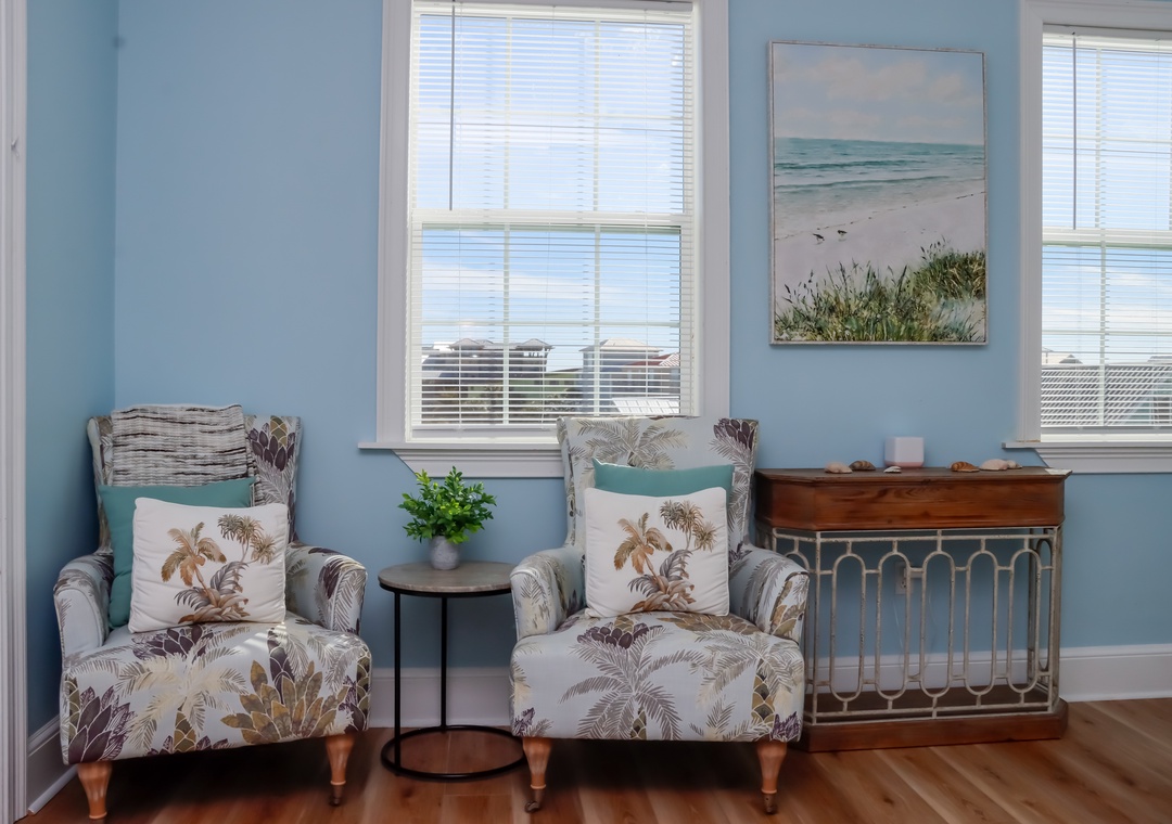 Bedroom 2 - Sitting Area