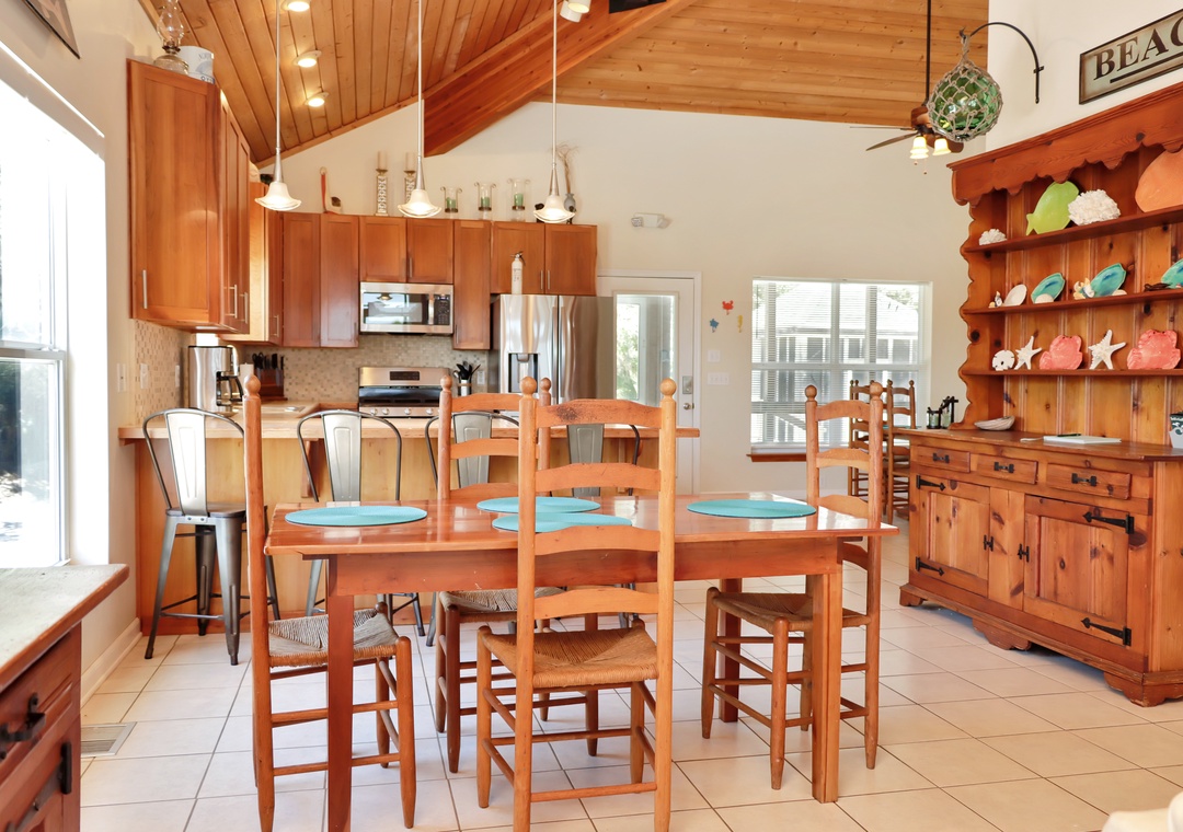 Dining and Bar Seating