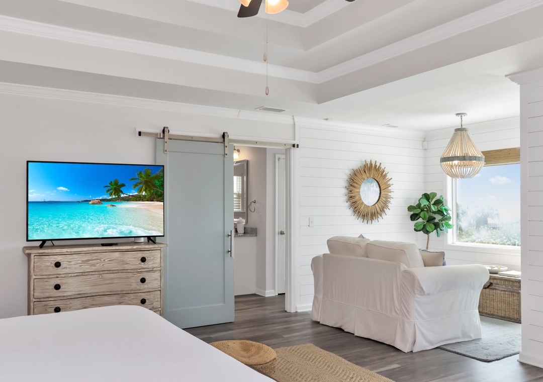 Bedroom 4 with TV and Master Bath