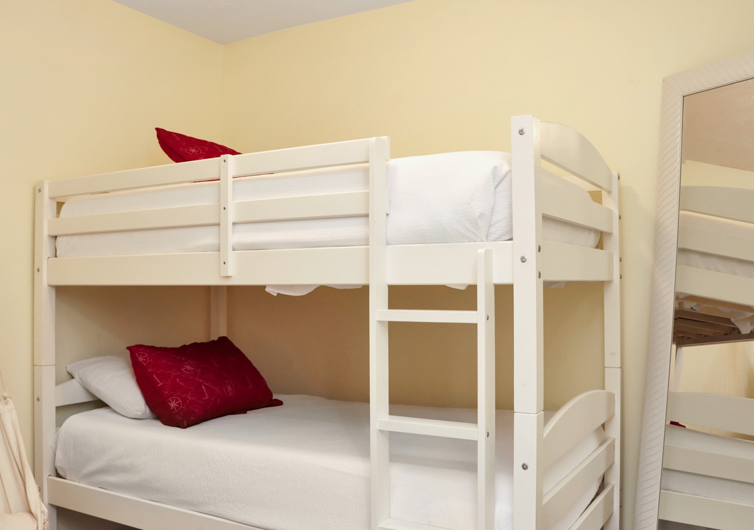 Bedroom 2 - Bunk Room