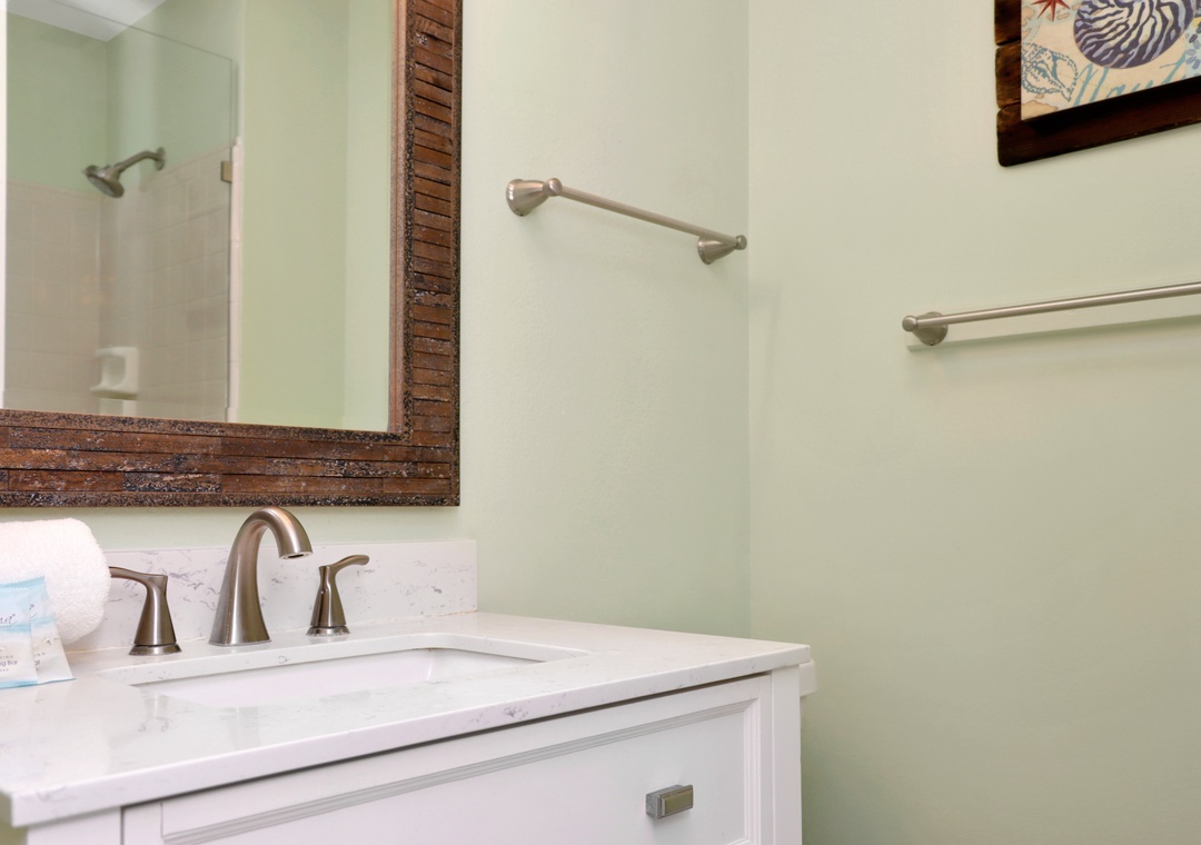 Bedroom 1 - Master Bathroom