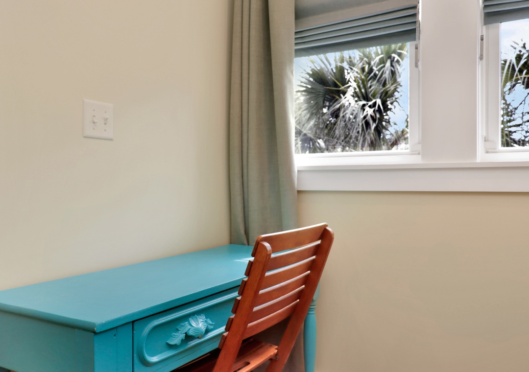Bedroom 3 - Private Workspace