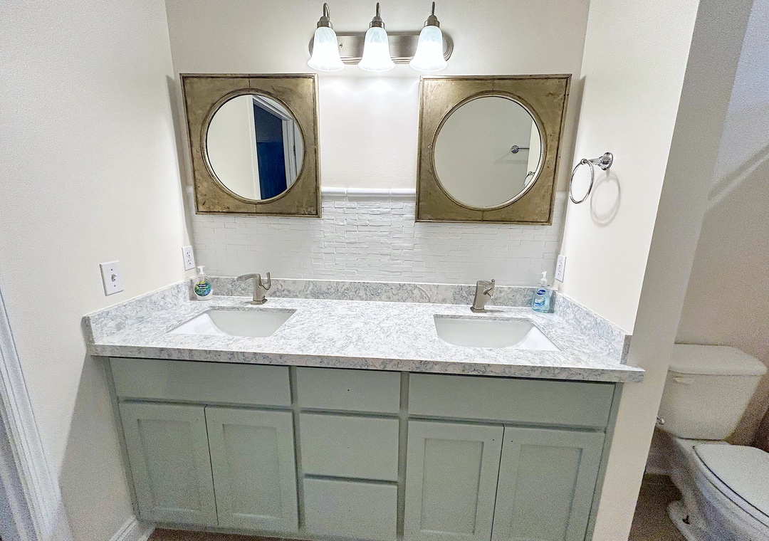 Guest Bathroom 1