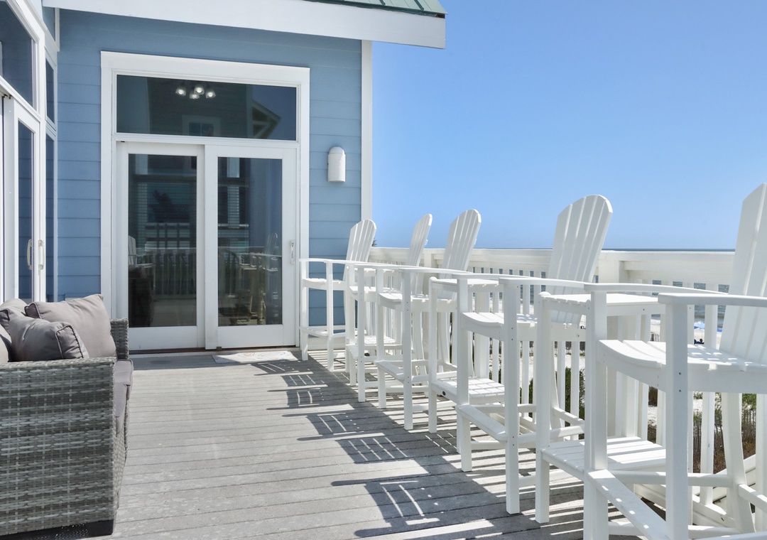 Beach Front Deck
