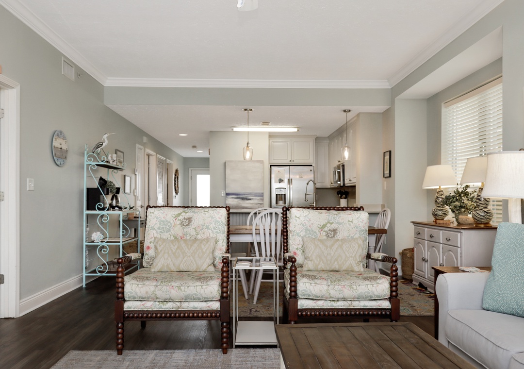 Living and Dining Area