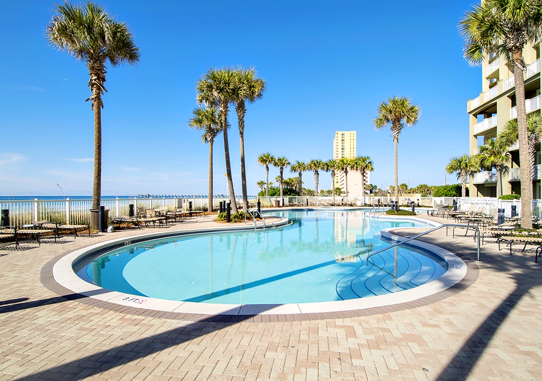 Gorgeous Gulf side Pool at Panama City Beach