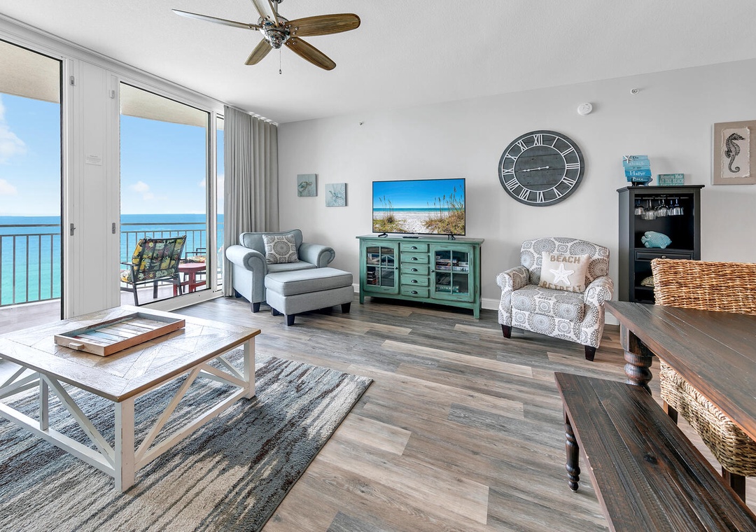 Aqua Resort 905