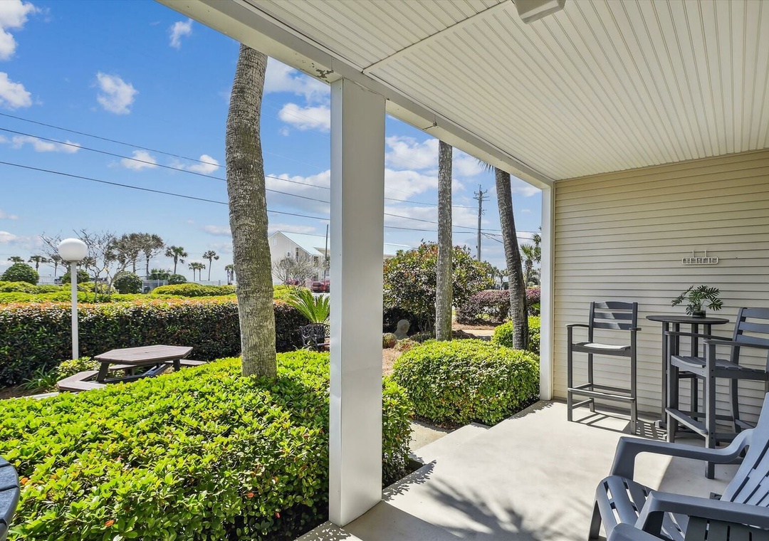 Private ground floor patio