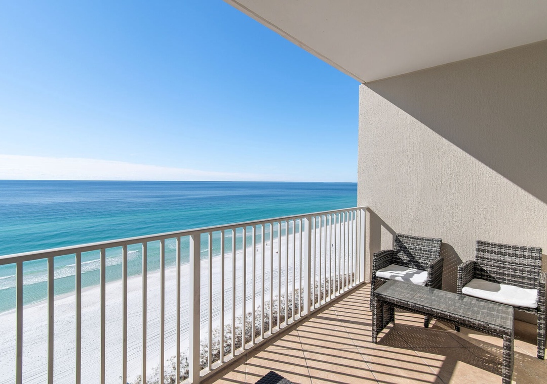 Majestic Sun 1108B - Wave Whisper balcony