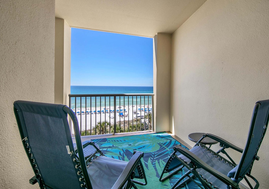 Private balcony