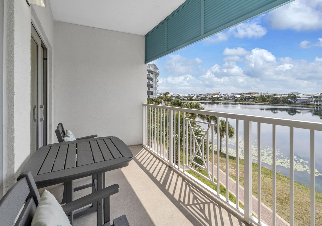 Carillon Beach Inn 310 balcony