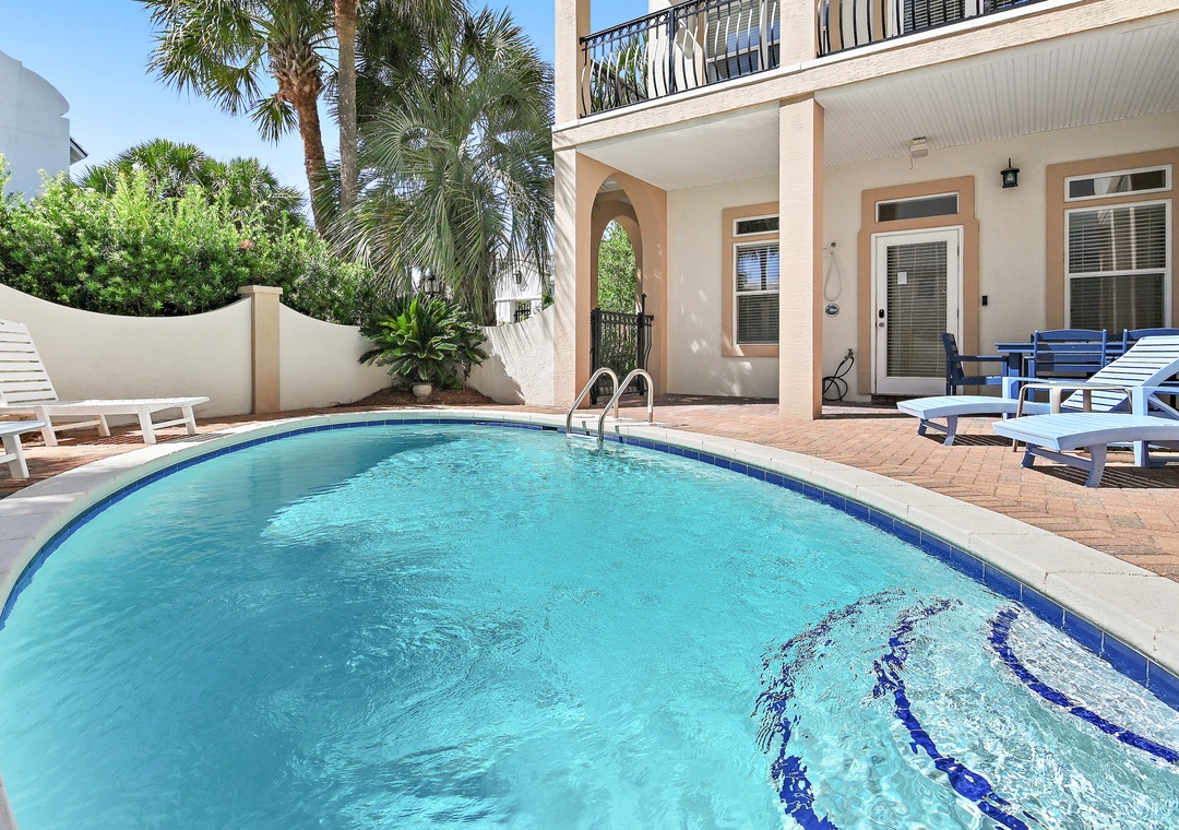 Poolside Lounging is the best!