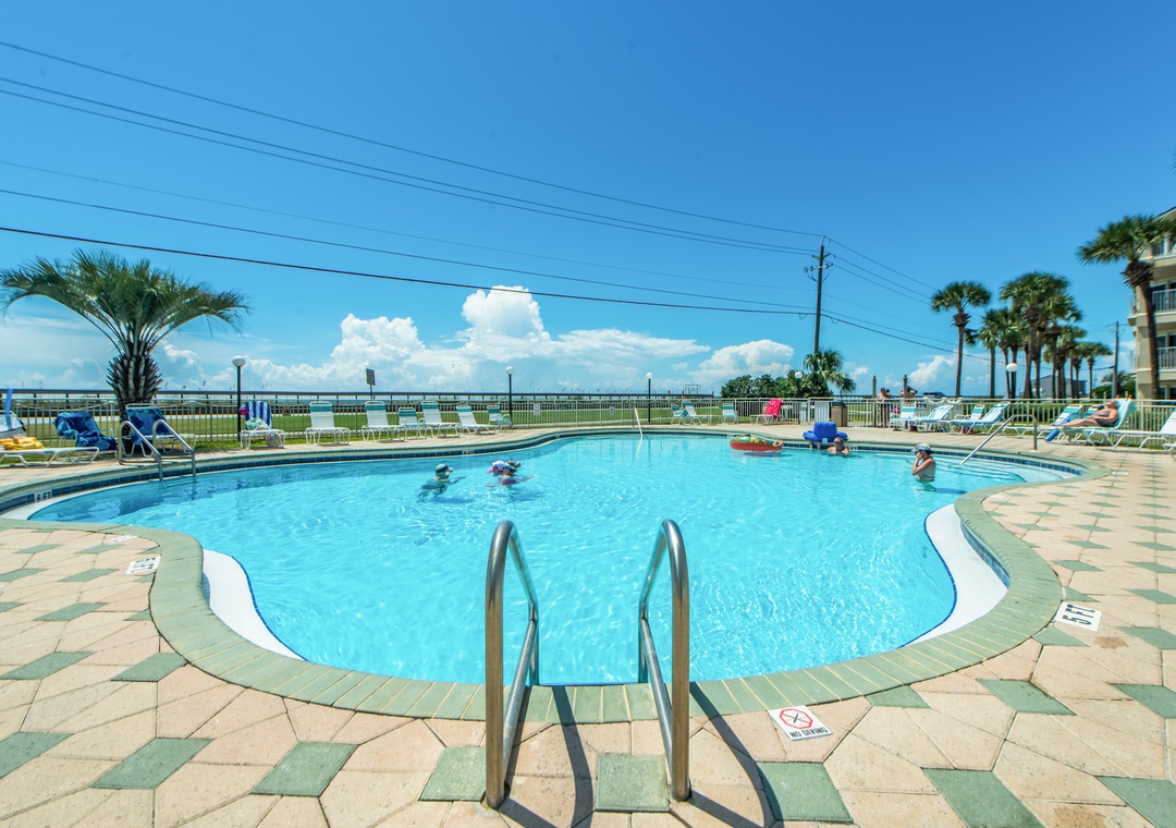 Gulf Front Pool at Maravilla with Gulf Views