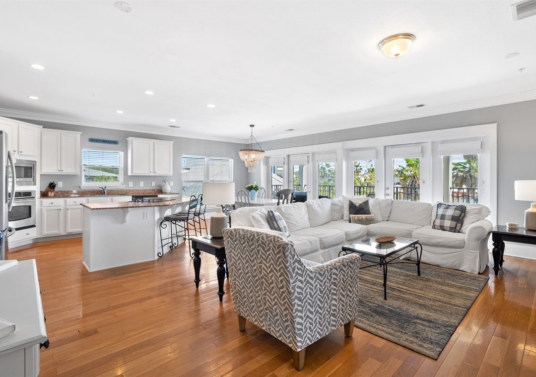 A spacious coastal retreat