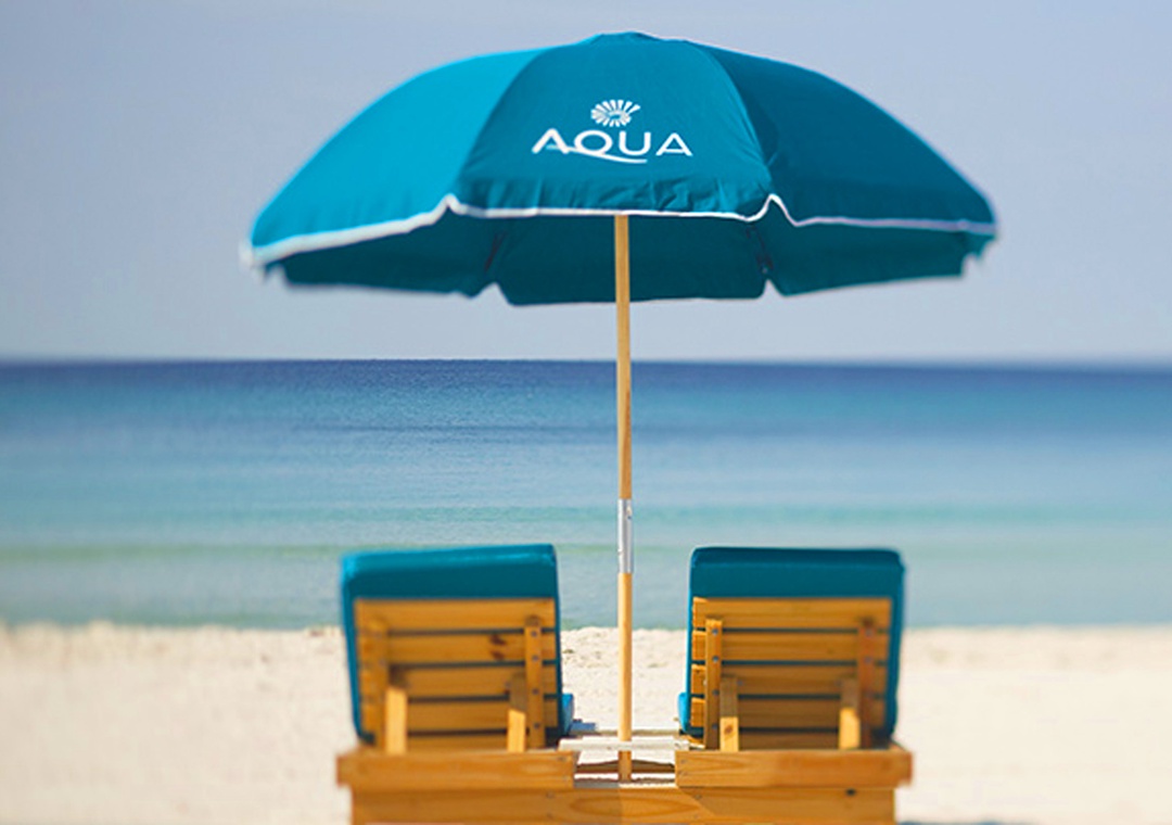 Beautiful Beaches in front of Aqua 