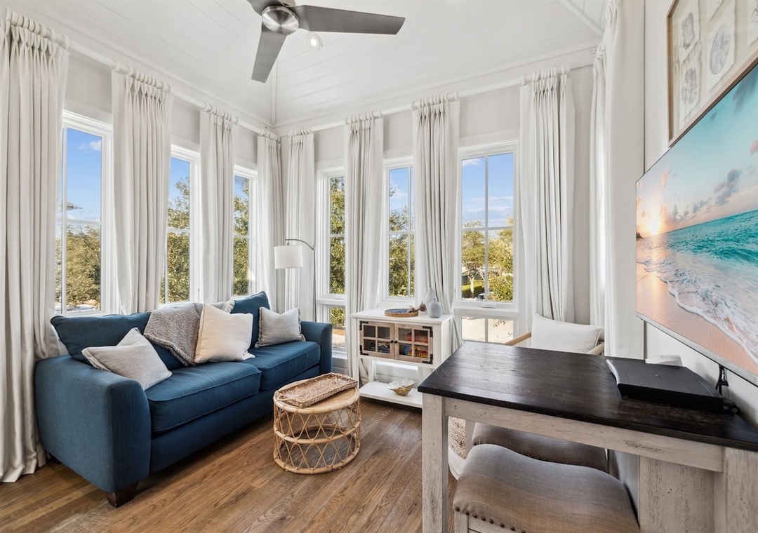 Stepping Stone Carriage House Living room