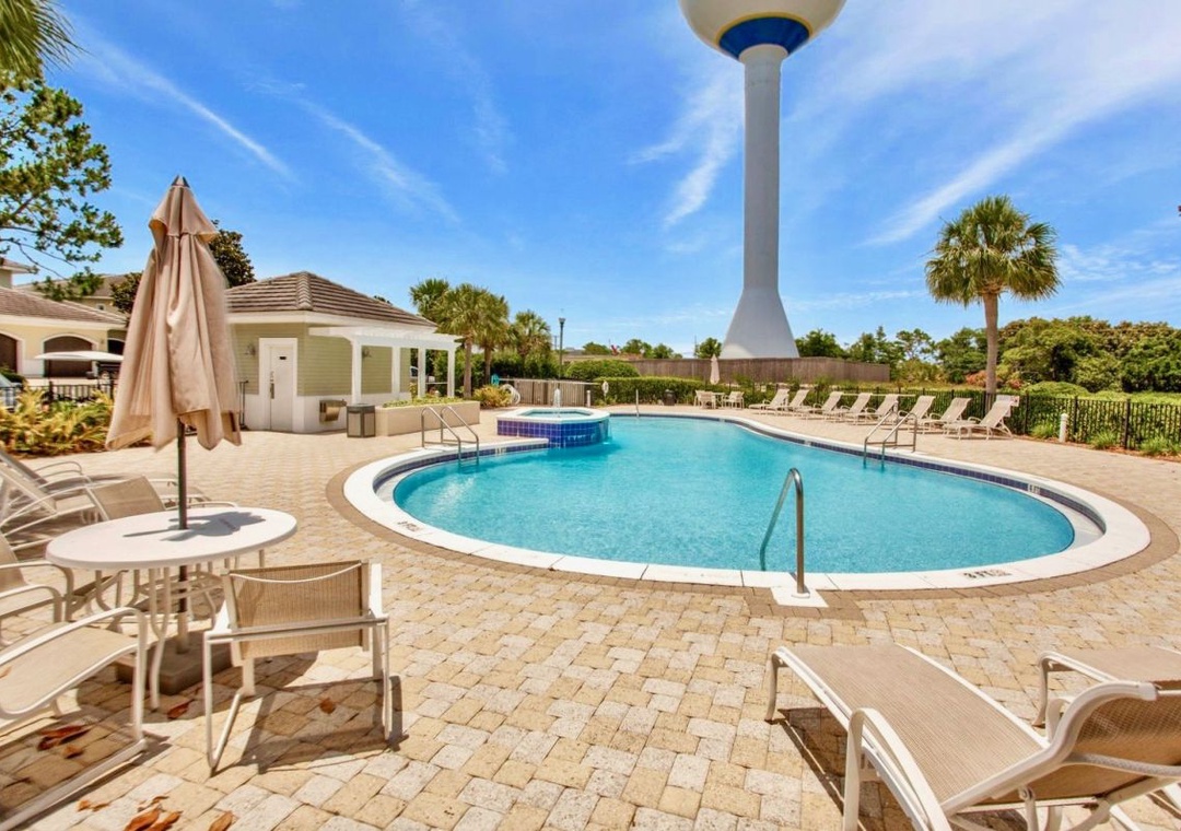 Neighborhood Pool - just next door!