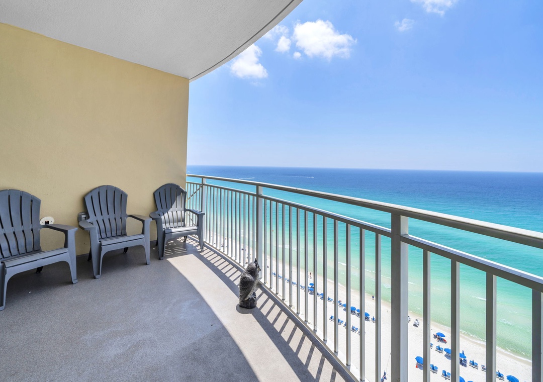 Aqua Resort 1505 balcony