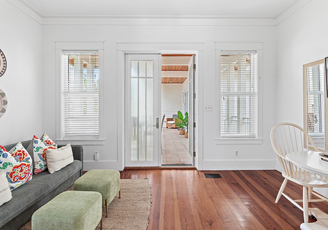 Fleur de Sea - Carriage House