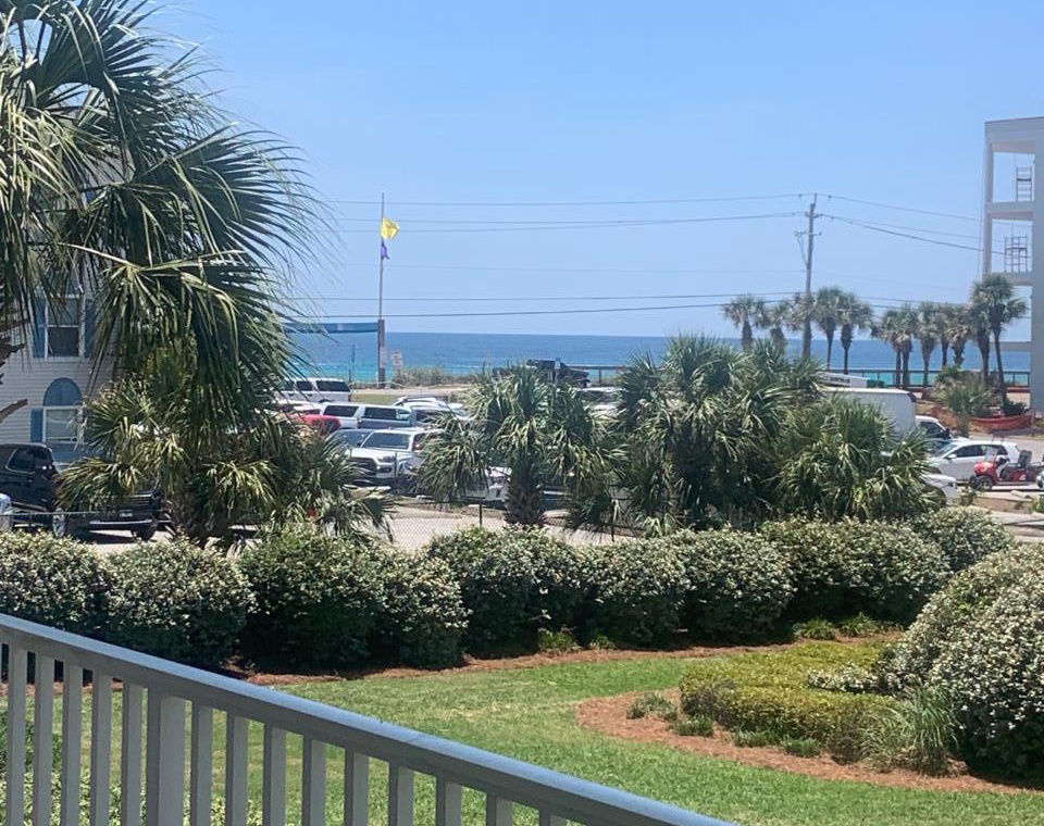 Pavilion Palms 103B balcony views