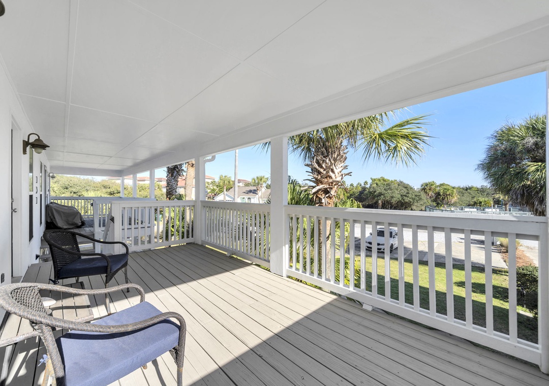 Serenity at Sunnyside balcony