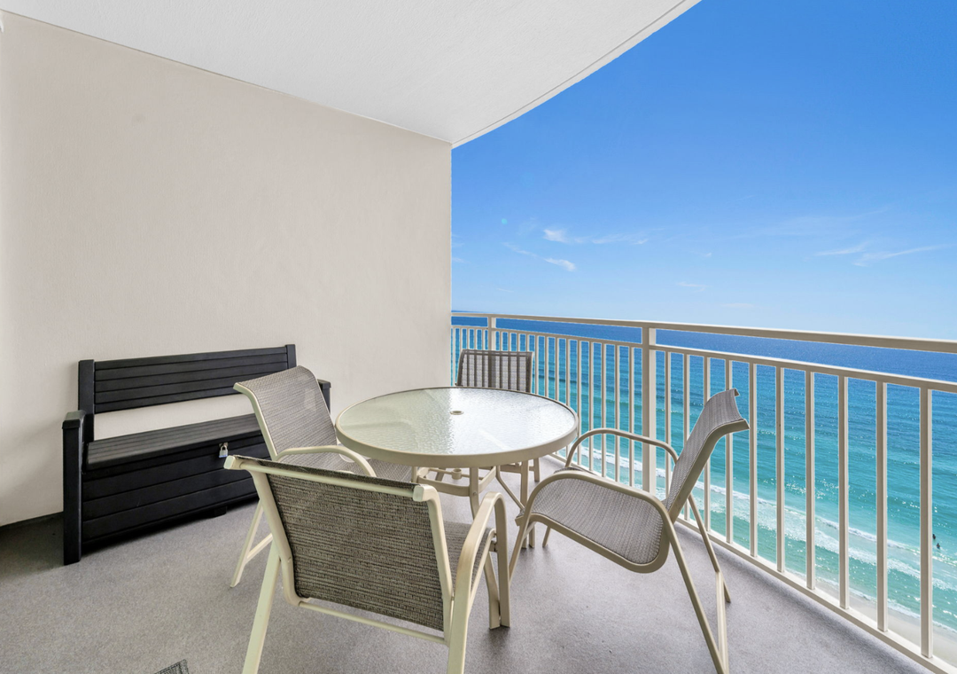 Aqua Resort 1007 balcony