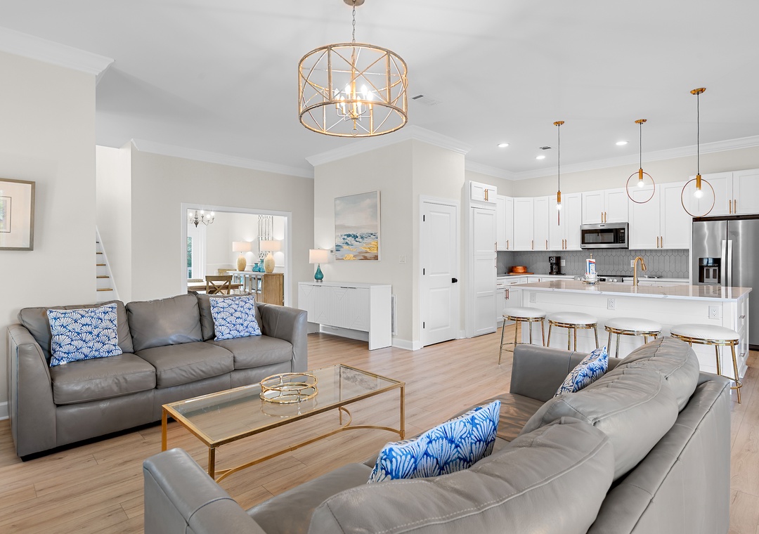 Comfortable Living Room Seating