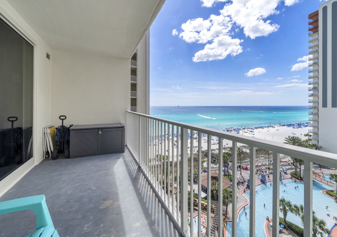 Shores of Panama 925 balcony