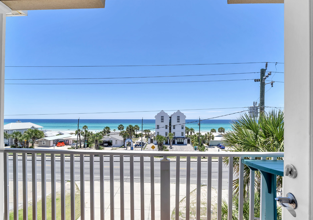 Vista Del Mar II - Coastal Calm PCB 301 balcony
