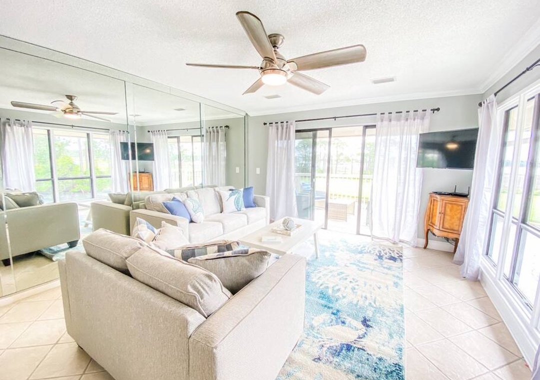 Harbour Point 806