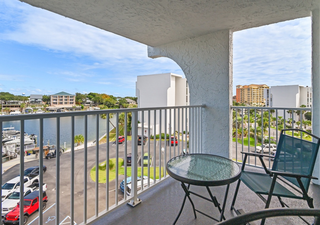 Welcome to Dolphin Point 501A