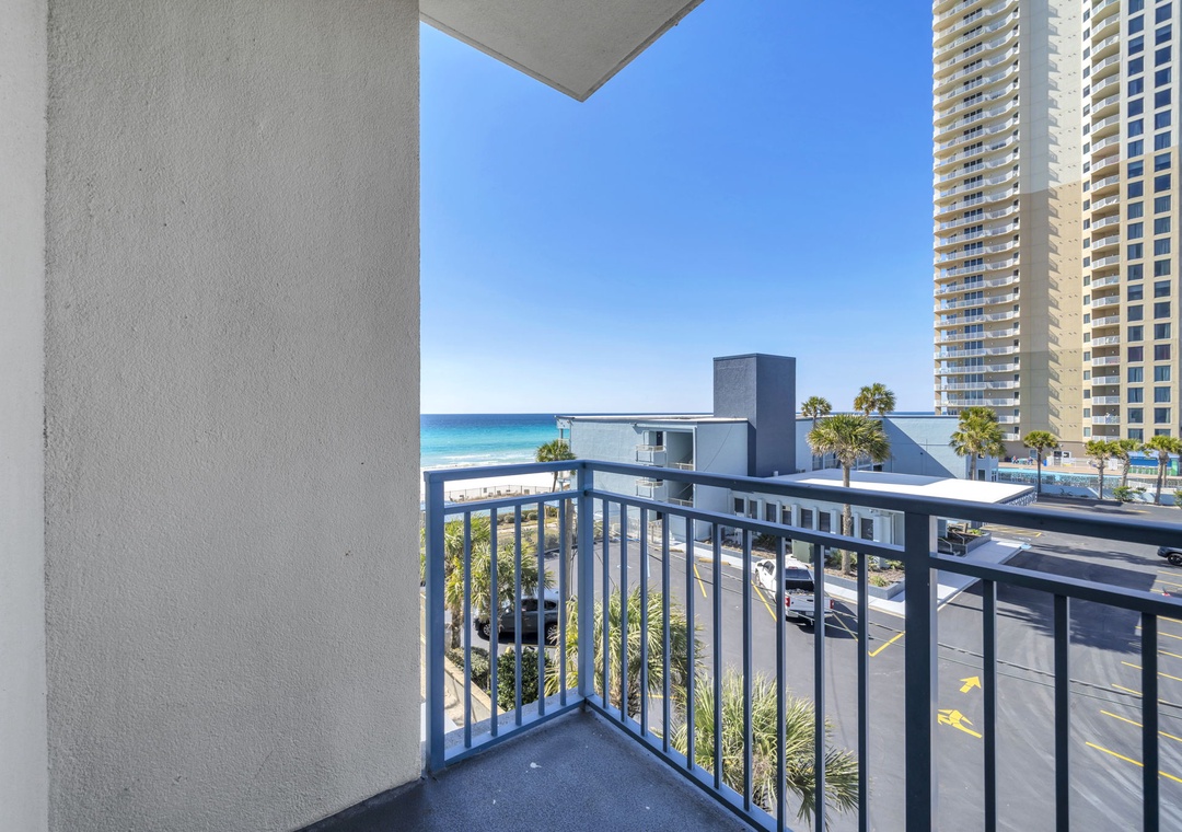 Sterling Breeze 307A balcony