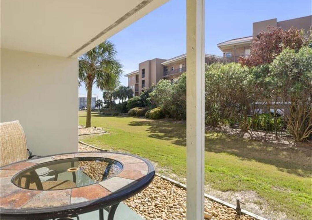 Ciboney 1013 back patio