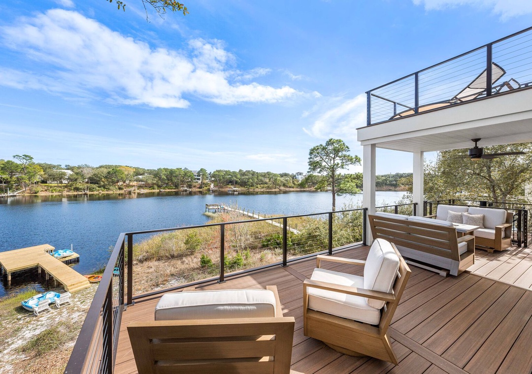 Welcome to your lakeside paradise, Bella Vista & Coastal Chateau=Coastal Vista