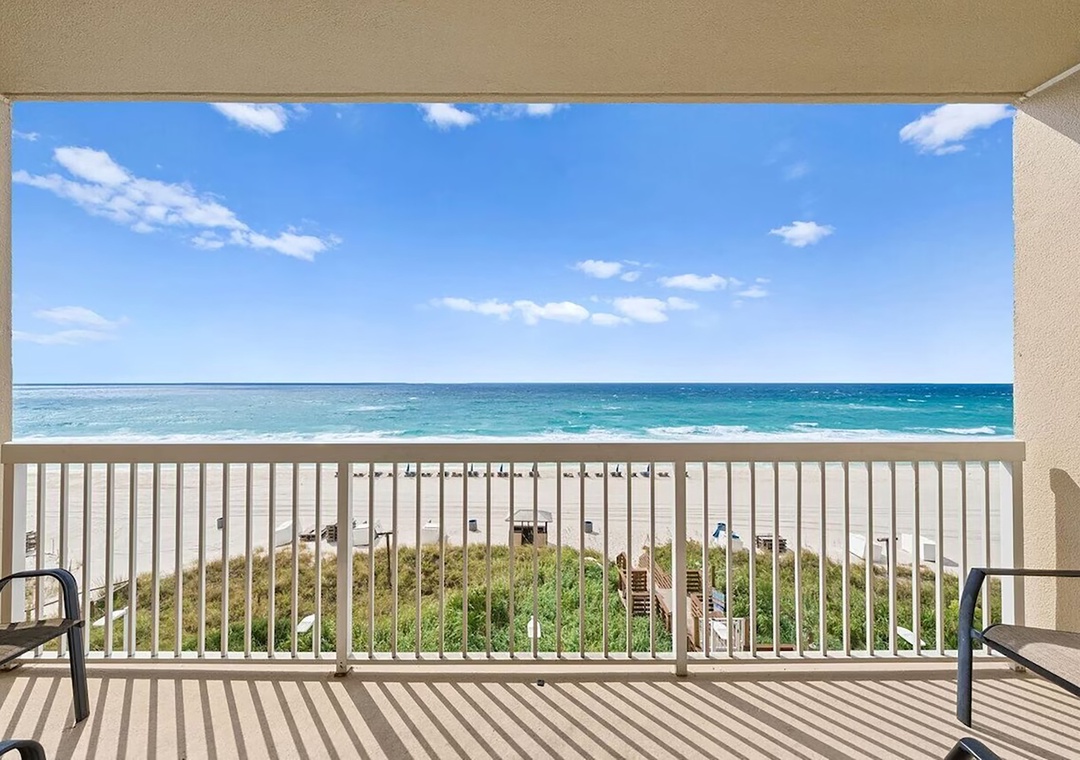 Seychelles 603 balcony