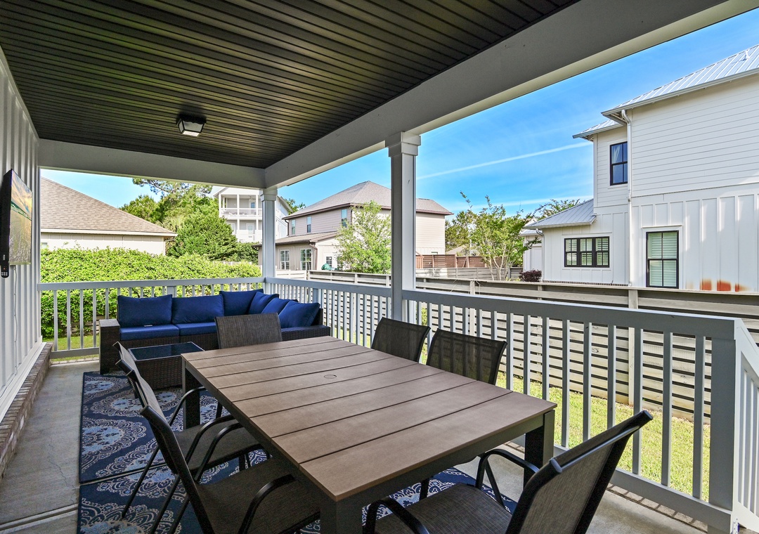 Gulf Breeze balcony