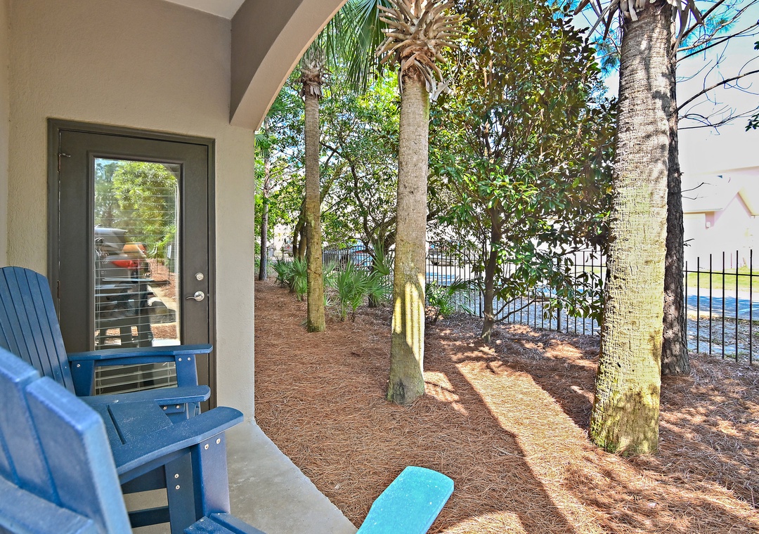 Alerio E104 back patio