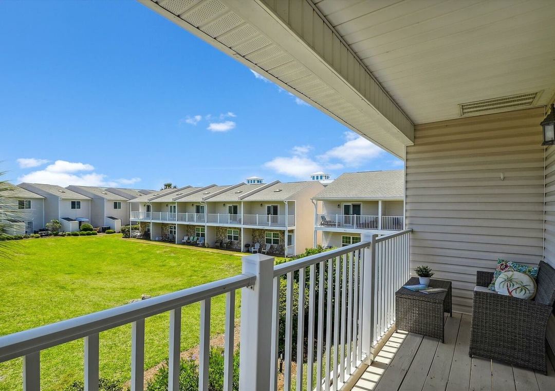 Woodland Shores- Sea'cret Treasure balcony
