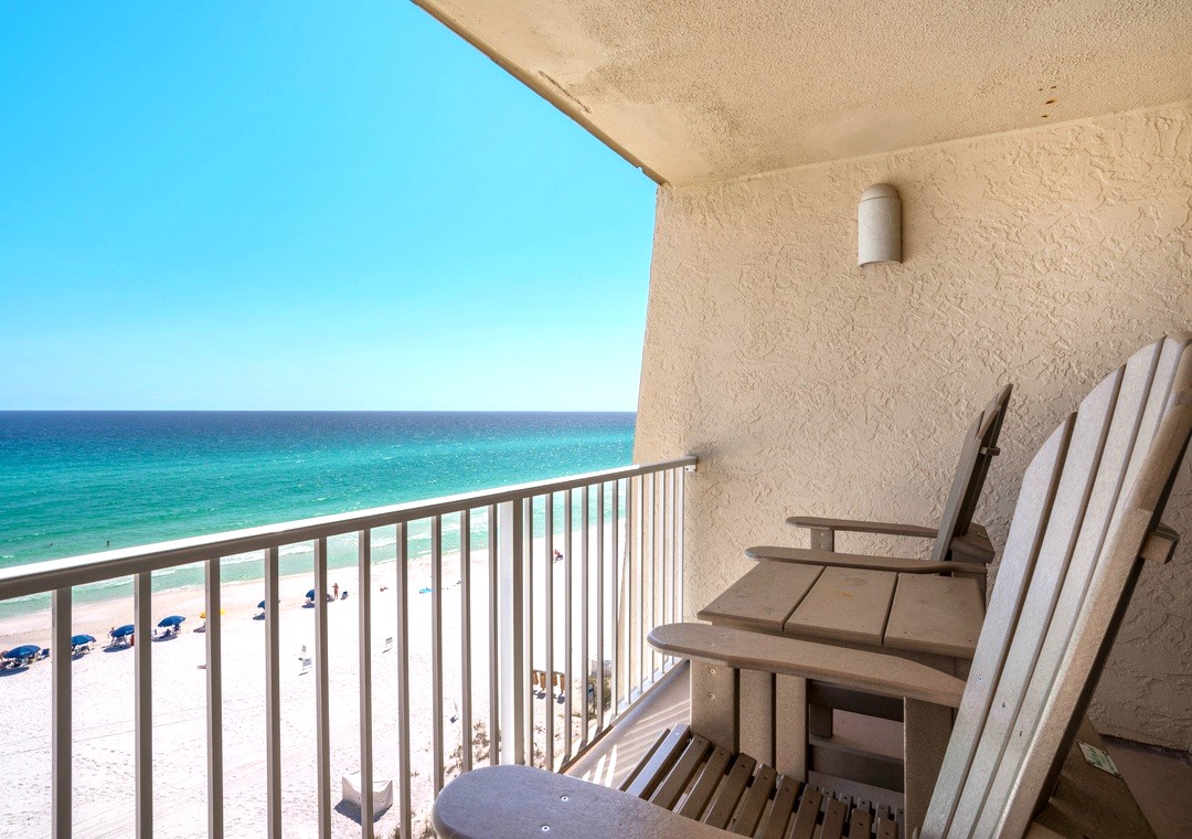 Beach House 603D balcony