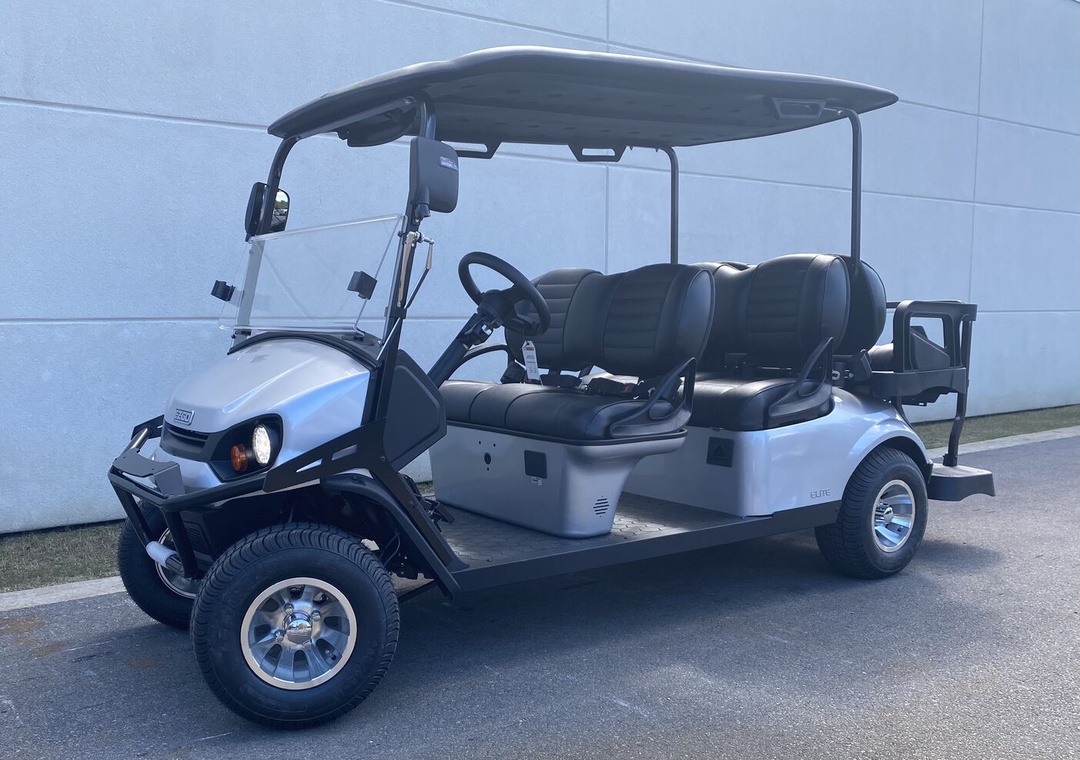 Six seater golf cart included!