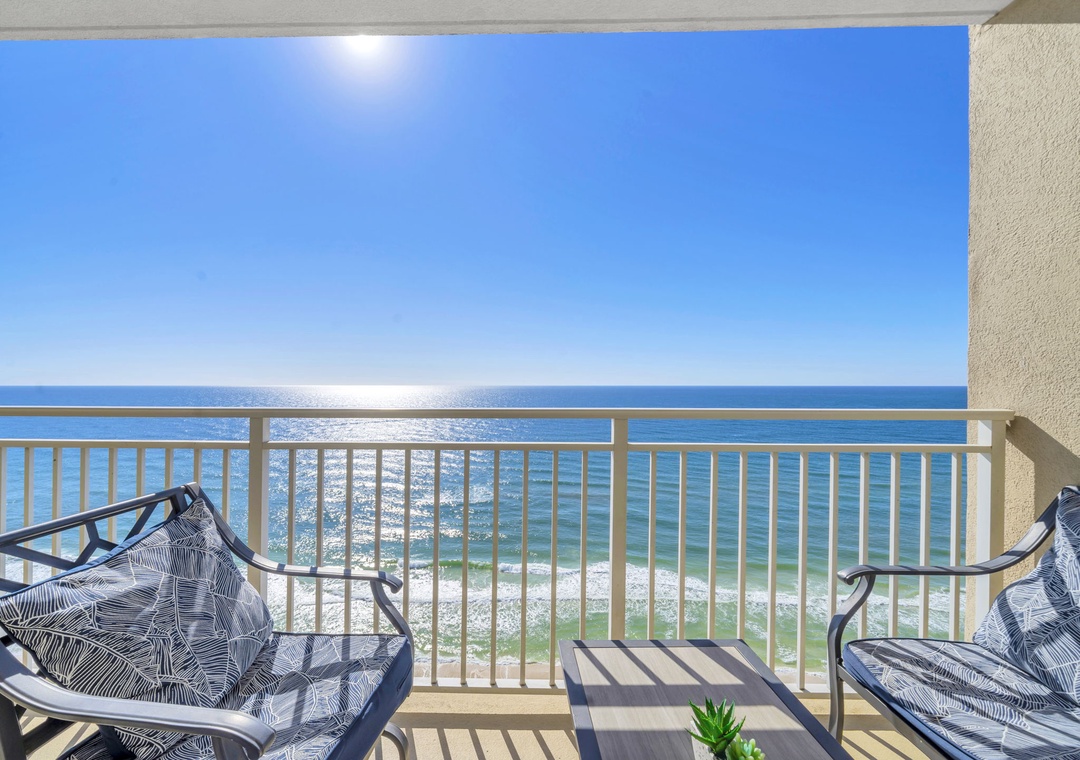 Emerald Beach 1831 balcony